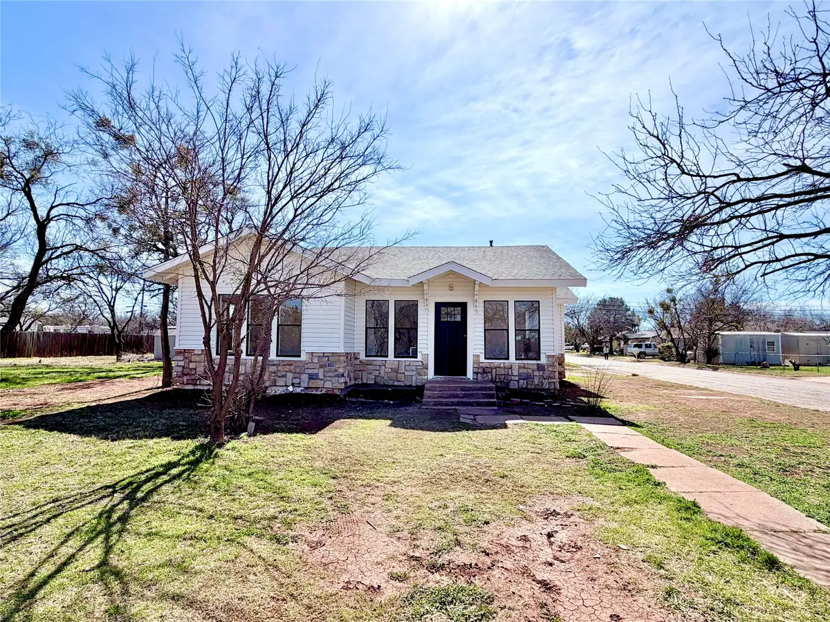 3041 Russell Avenue, Abilene, TX 79605 - #1