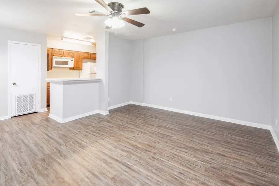 1305 W Villa Maria Road #C106, Bryan, TX 77801 - #3