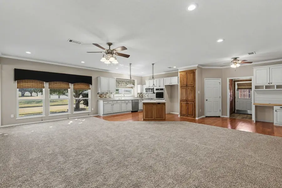 8615 Oakleaf Drive, Frisco, TX 75035 - Image #3