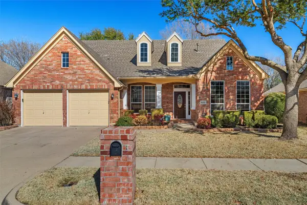 6211 Parkside Drive, Arlington, TX 76001