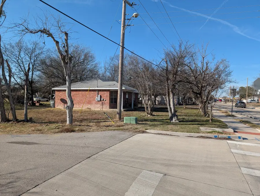 700 N 2nd Street, Princeton, TX 75407 - #3
