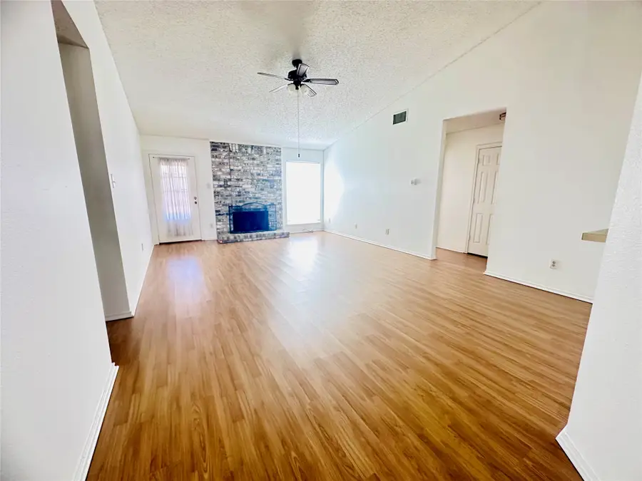 2128 Cay Court, Irving, TX 75060 - #2