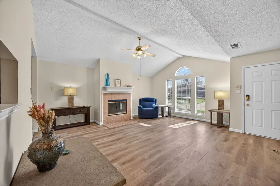 1929 Overland Street, Fort Worth, TX 76131 - #3