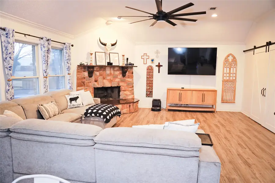 1314 Wendell Way, Garland, TX 75043 - #2