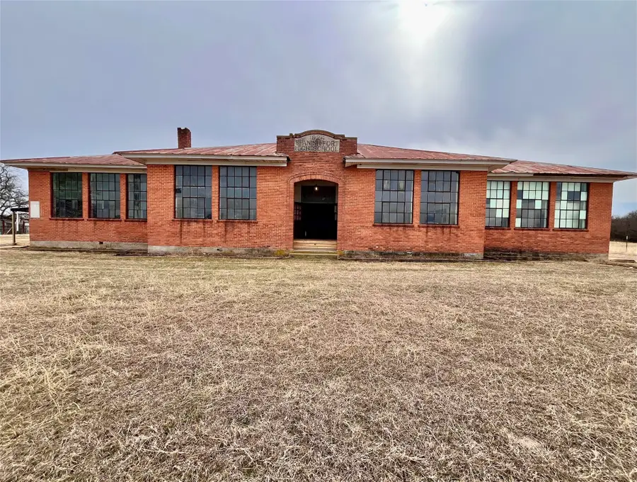 3673 Fm 103, Nocona, TX 76255 - #3