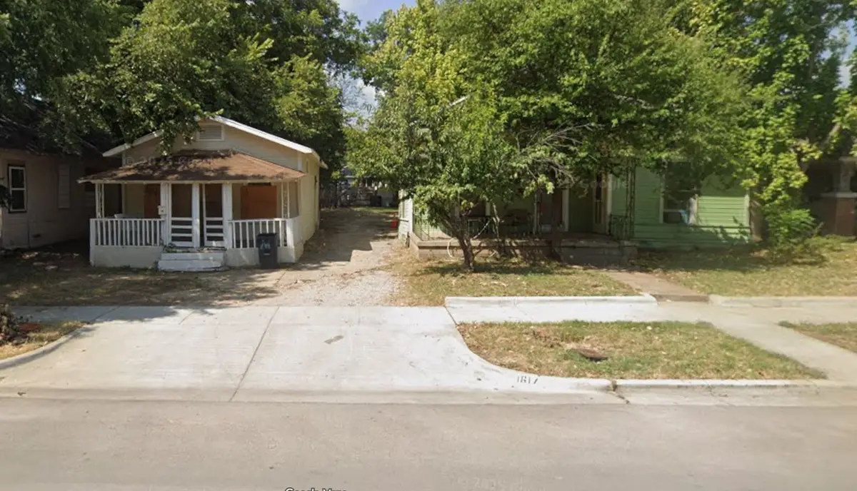 1617 Clinton Avenue, Fort Worth, TX 76164 - #1