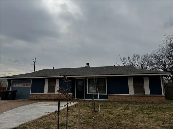 2416 Morris Drive, Corsicana, TX 75110