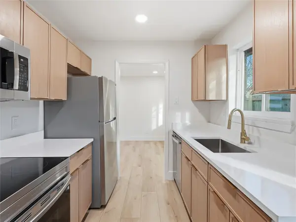 1725 R Avenue, Plano, TX 75074