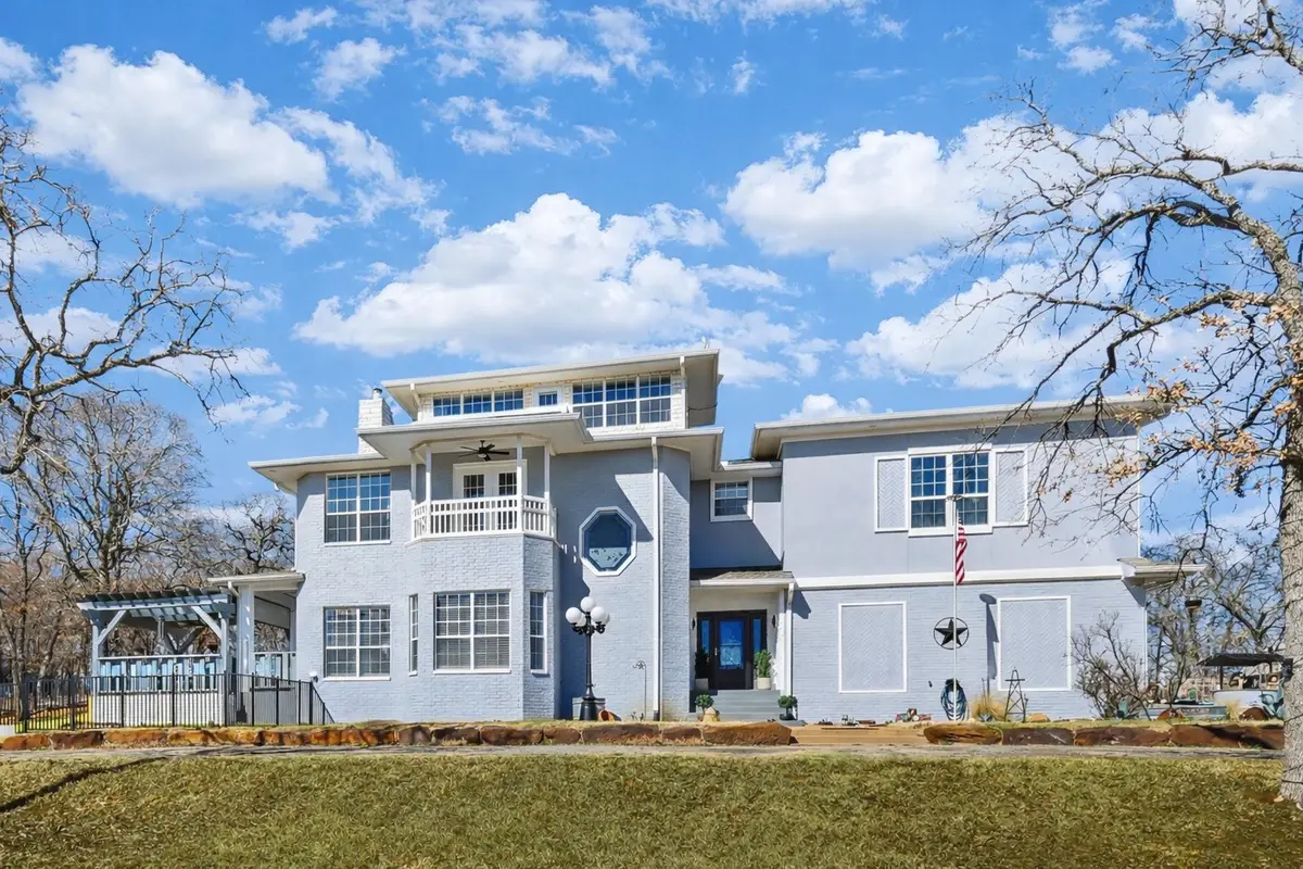 10325 E Fm 922, Tioga, TX 76271 - #1