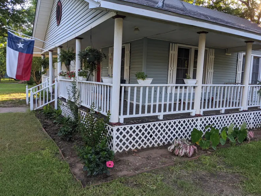 600 NW 2nd Street, Hubbard, TX 76648 - #2