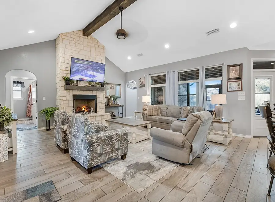 523 Mitchell Ryan, Wake Village, TX 75501 - #2