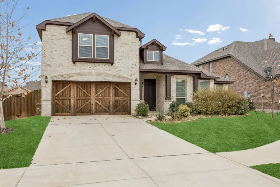 504 Lowland Lane, Waxahachie, TX 75165 - #2