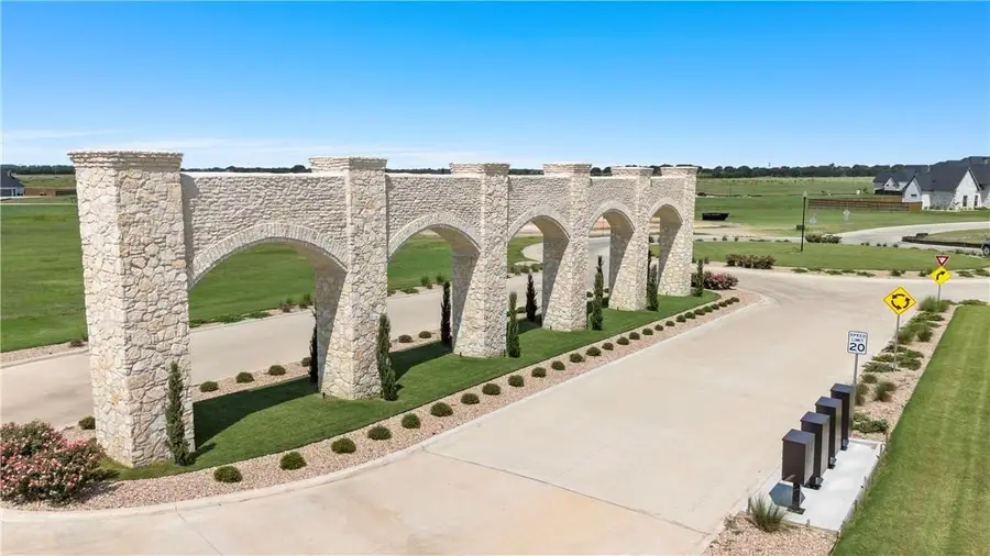 993 Rosenthal Parkway, Lorena, TX 76655 - #2