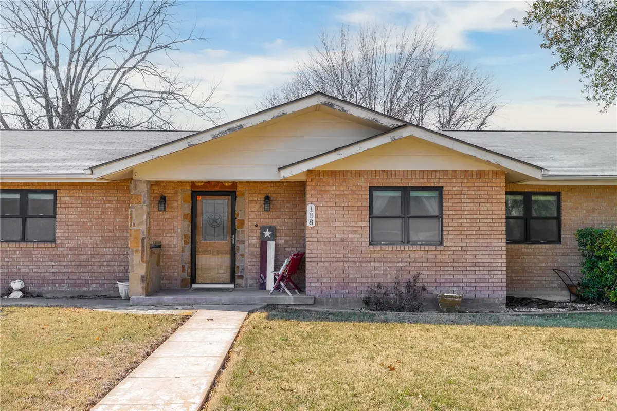 108 S Harkey Street, San Saba, TX 76877 - #1