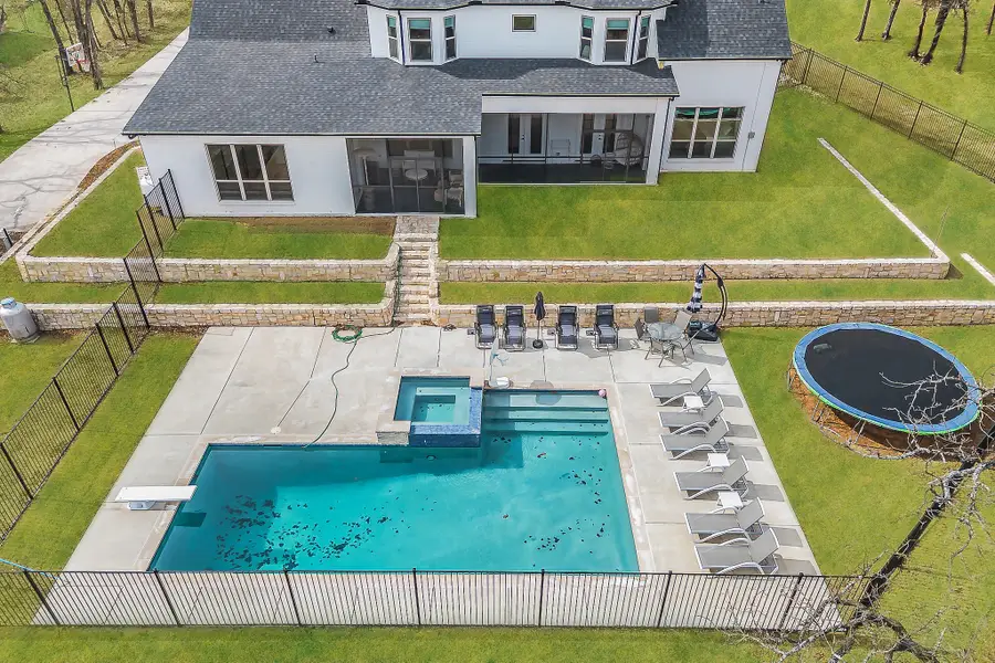 520 Bonnards Peak Road, Burleson, TX 76028 - #3