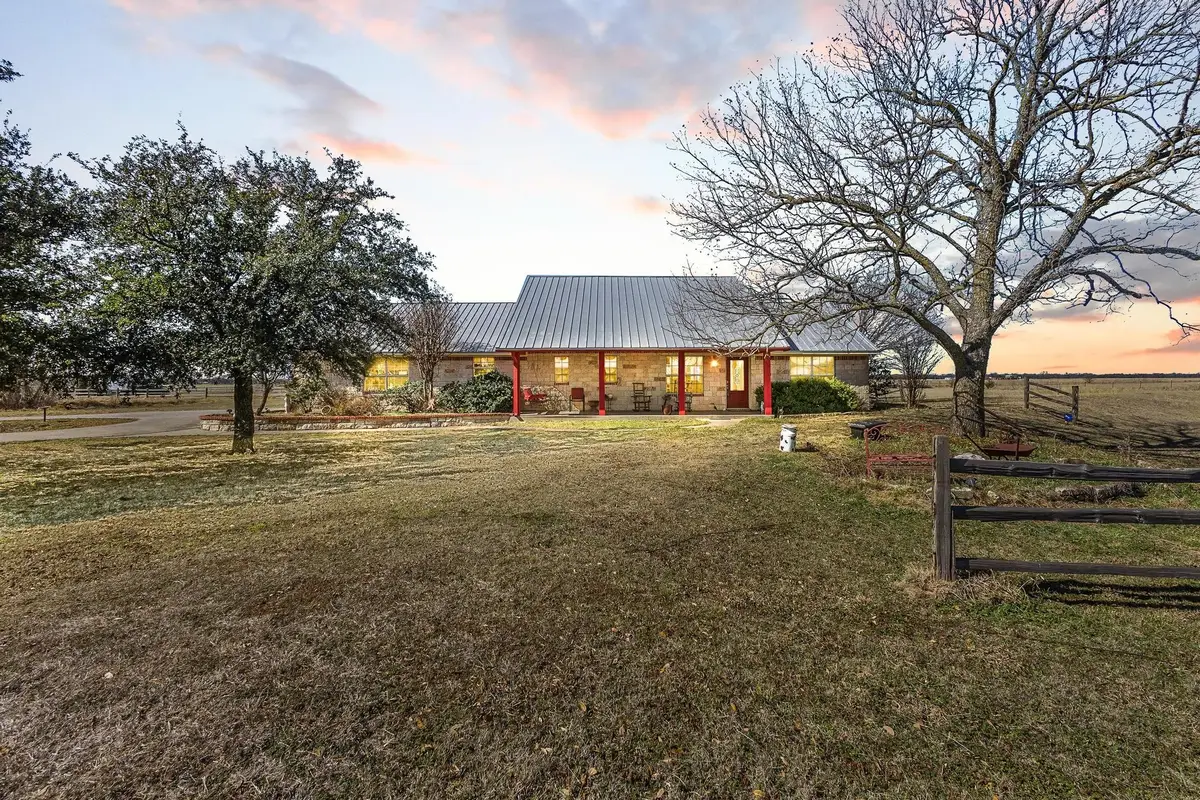 1233 Fm 901, Collinsville, TX 76233 - #1