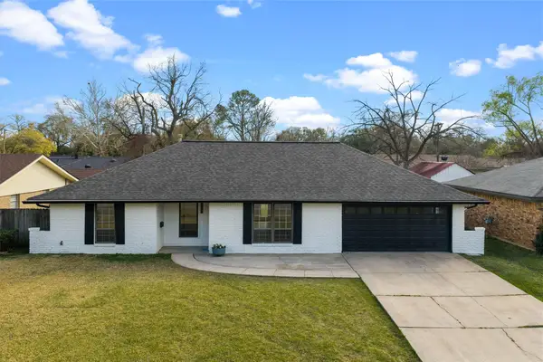 2426 Melrose Avenue, Bossier City, LA 71111