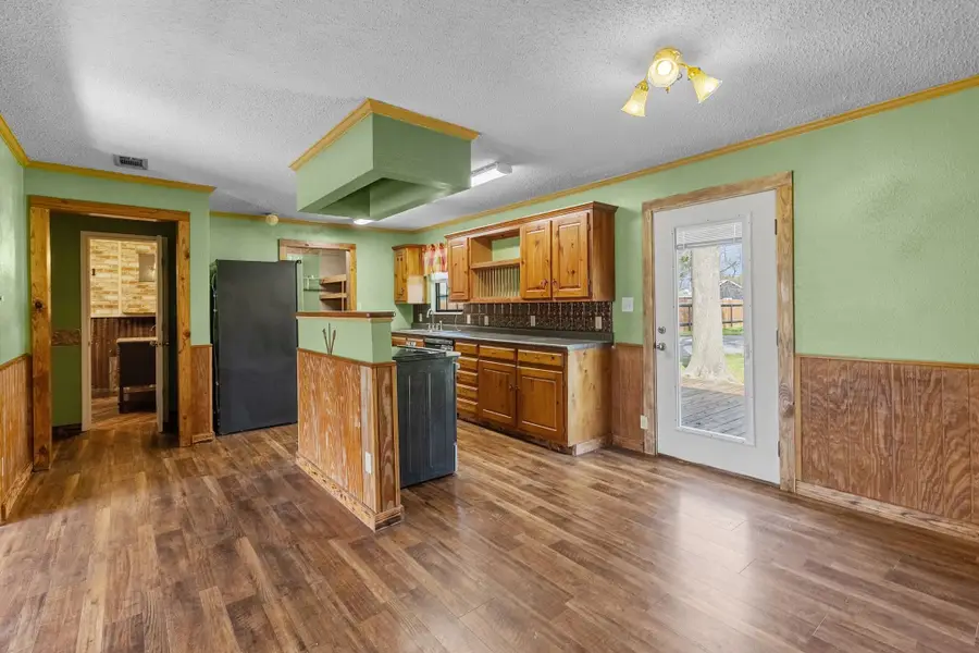 2200 Mangum Street, Commerce, TX 75428 - #3