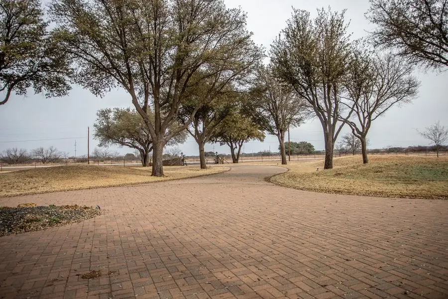 7600 S State Highway 6, Albany, TX 76430 - #2