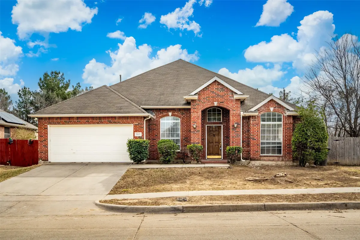 5645 Shadydell Drive, Fort Worth, TX 76135 - #1