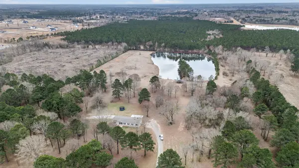 8281 Shirley Francis Road, Greenwood, LA 71129