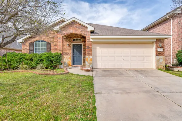 1721 Ringtail Drive, Little Elm, TX 75068