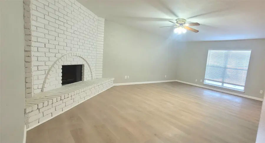 7143 Nutmeg Lane, Dallas, TX 75249 - #2