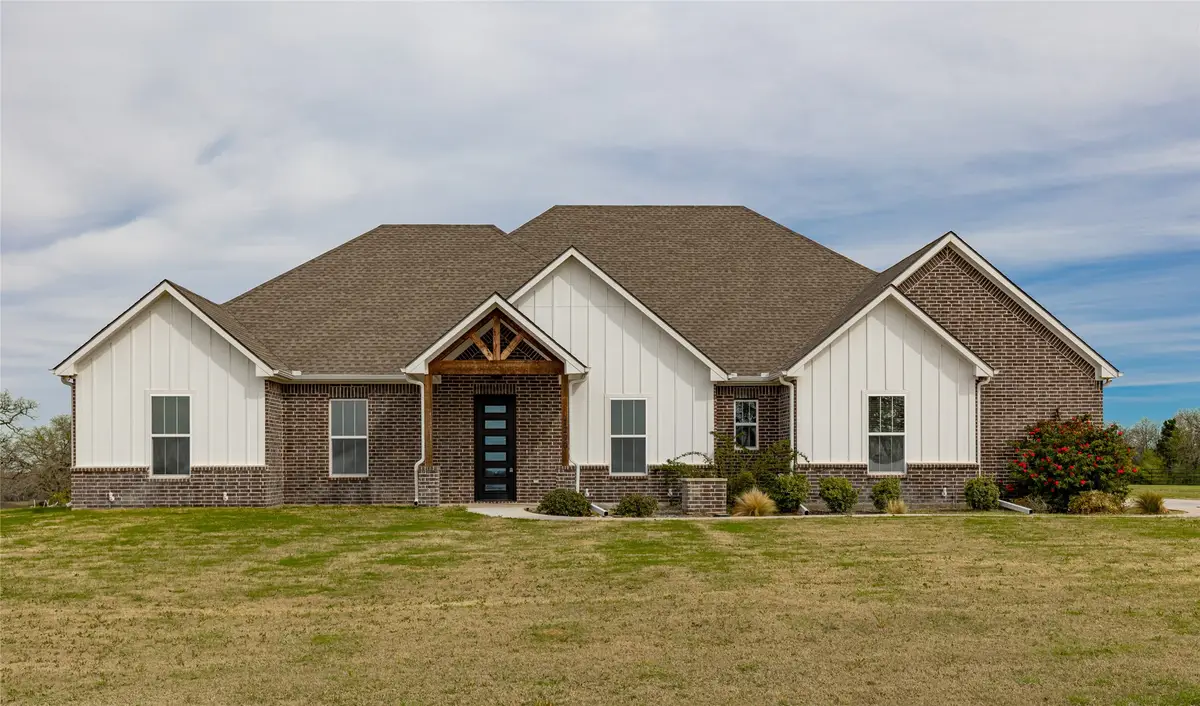 1290 County Road 2175, Decatur, TX 76234 - #1