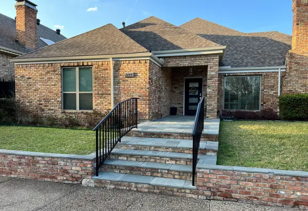 6023 Steamboat Drive, Dallas, TX 75230
