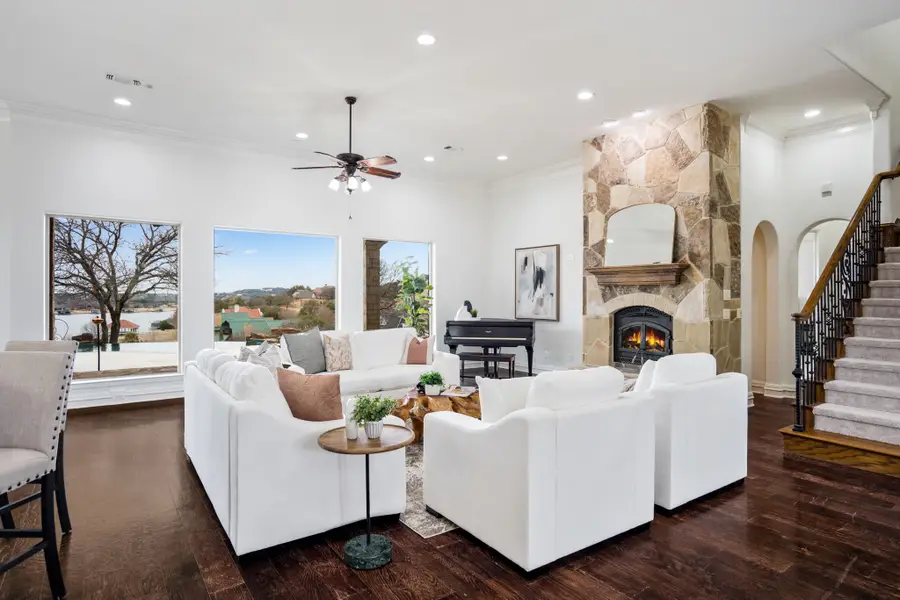 1916 W Emerald Bend Court, Granbury, TX 76049 - #3