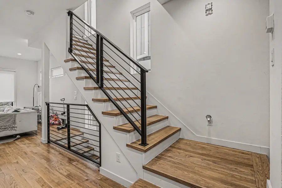 4211 Munger Avenue, Dallas, TX 75204 - #3