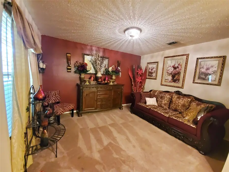 1424 Bumble Bee Drive, Lancaster, TX 75134 - #3