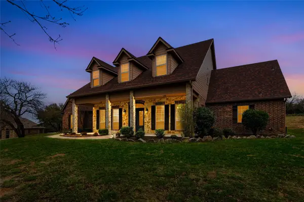 210 Acorn Court, Aledo, TX 76008