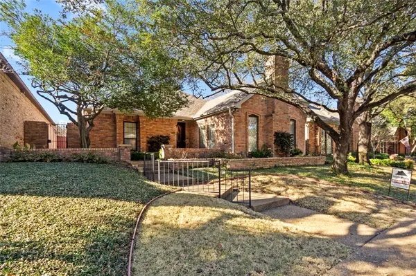 7247 Lane Park Drive, Dallas, TX 75225