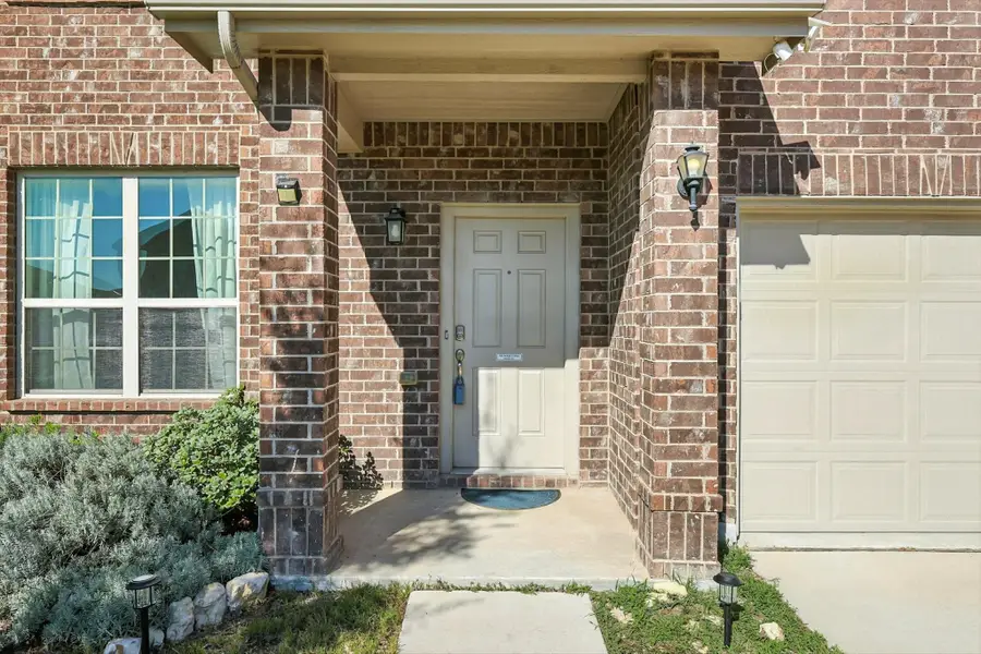 7717 Lake Vista Way, Fort Worth, TX 76179 - #2