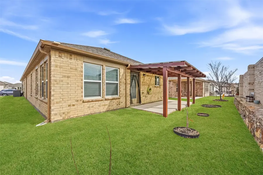 200 Sleepy Willow Lane, McKinney, TX 75071 - #3