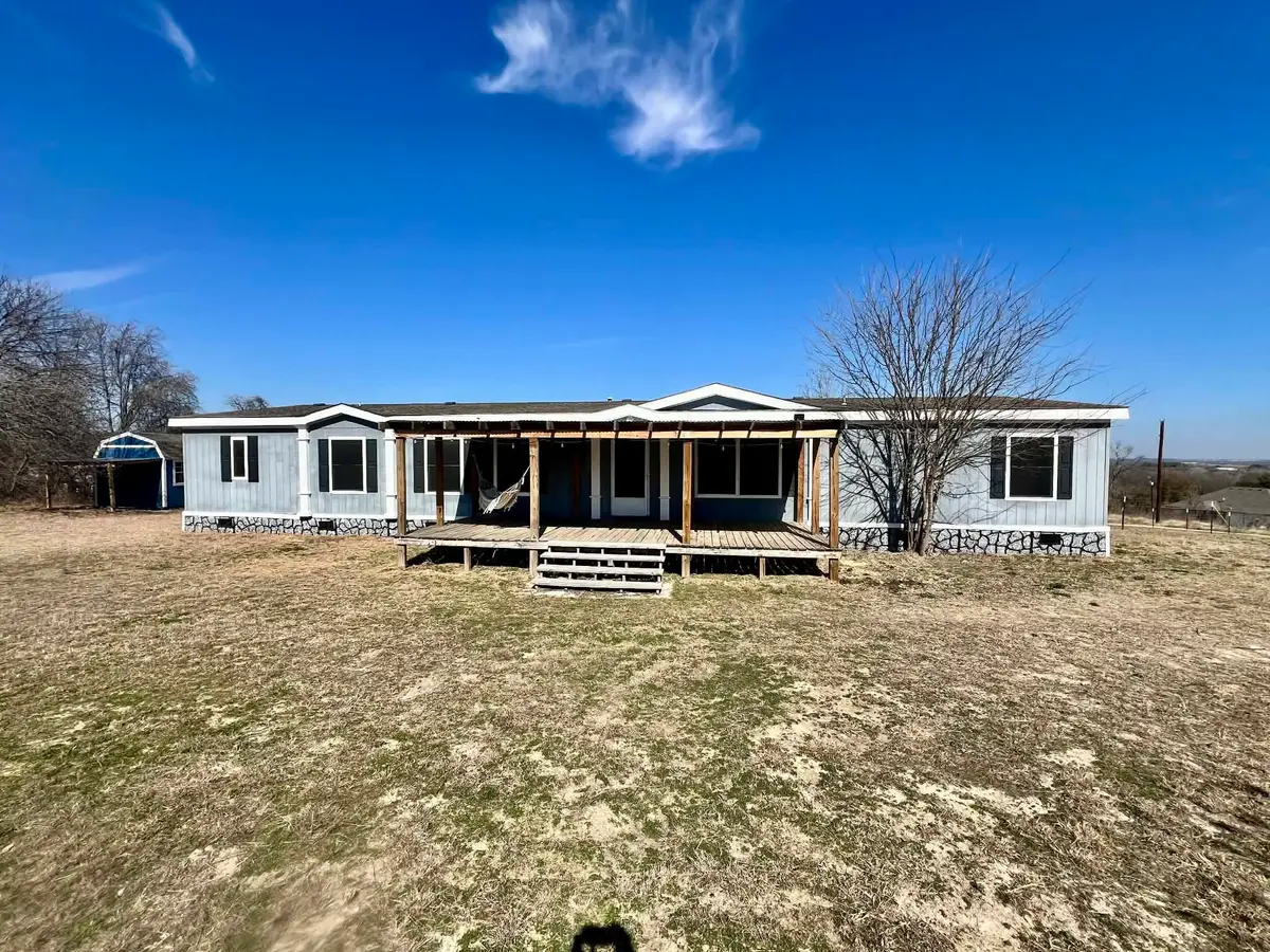 1085 Highland Circle, Springtown, TX 76082 - #1