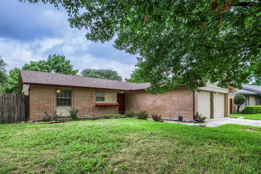 8631 Charing Cross Lane, Dallas, TX 75238 - #2