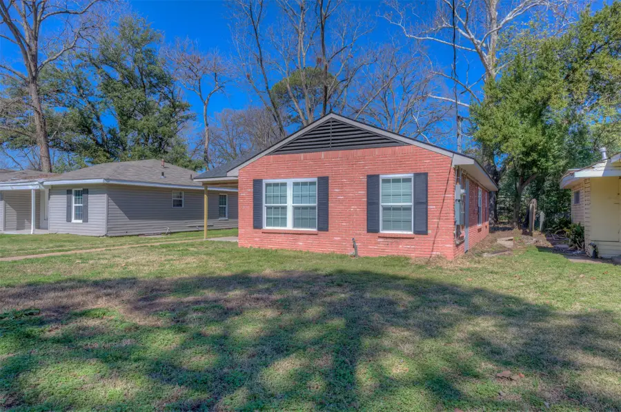 146 E Slattery Boulevard, Shreveport, LA 71104 - #3