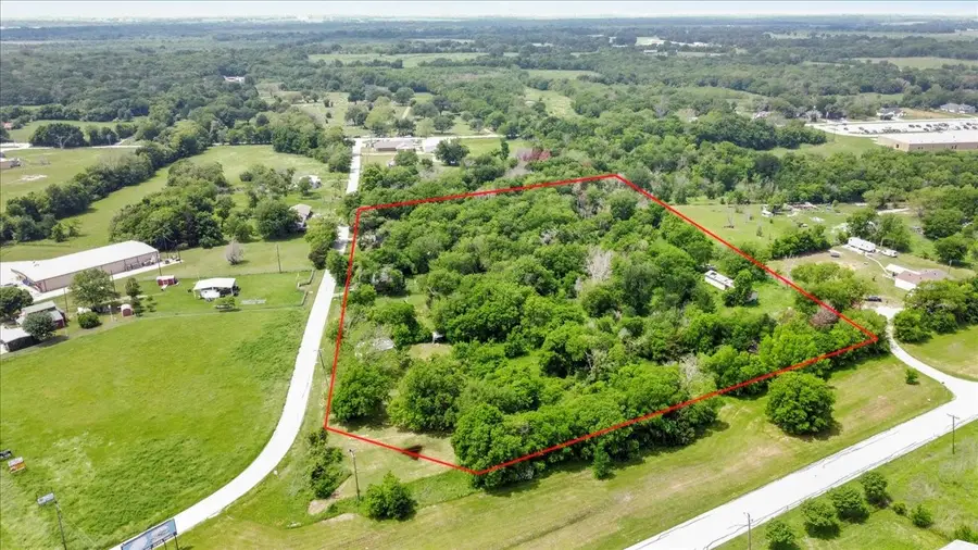 107 N Commerce Street, Kemp, TX 75143 - #2