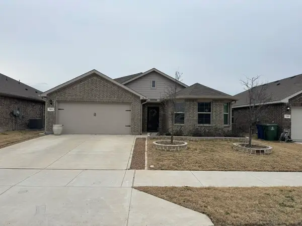 721 Whitecomb Lane, Justin, TX 76247