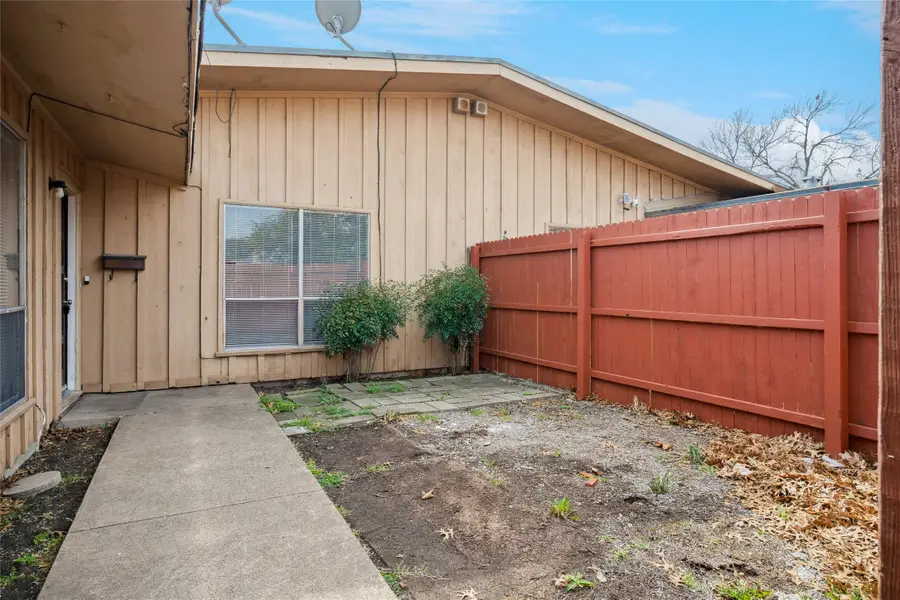 13416-13418 Blossomheath Lane #2, Dallas, TX 75240 - #2