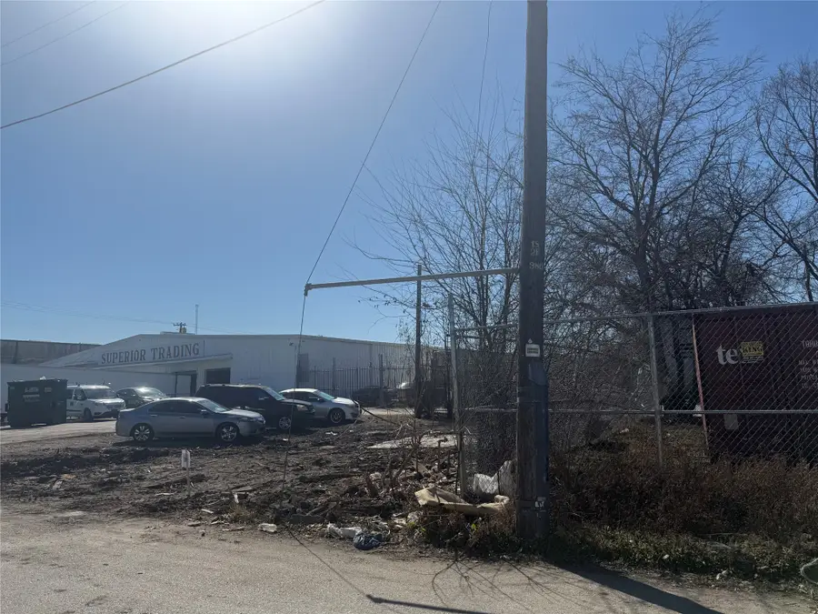 1807 S Malcolm X Boulevard, Dallas, TX 75226 - #3