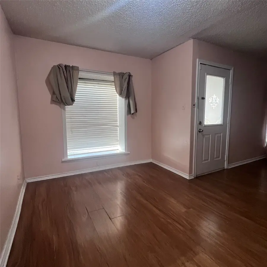 2521 Broadview Street, Greenville, TX 75402 - #3