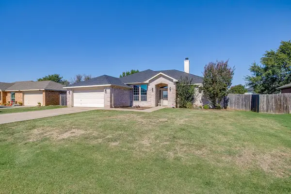 3004 Stroll Drive, Granbury, TX 76049