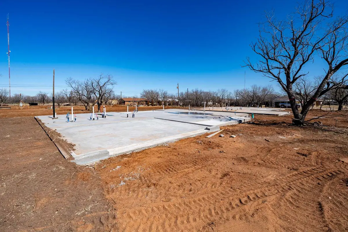 707 E Davenport, Stamford, TX 79553 - #1