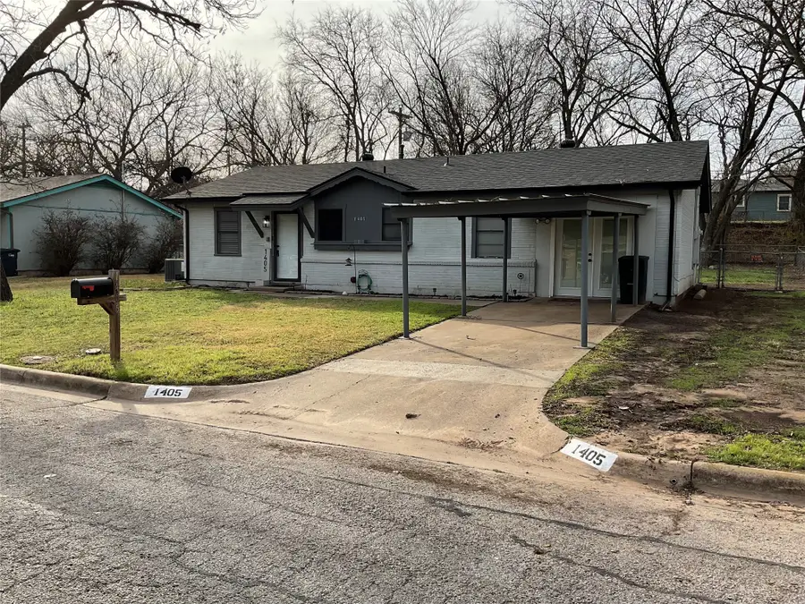 1405 W Ball Street, Weatherford, TX 76086 - #2