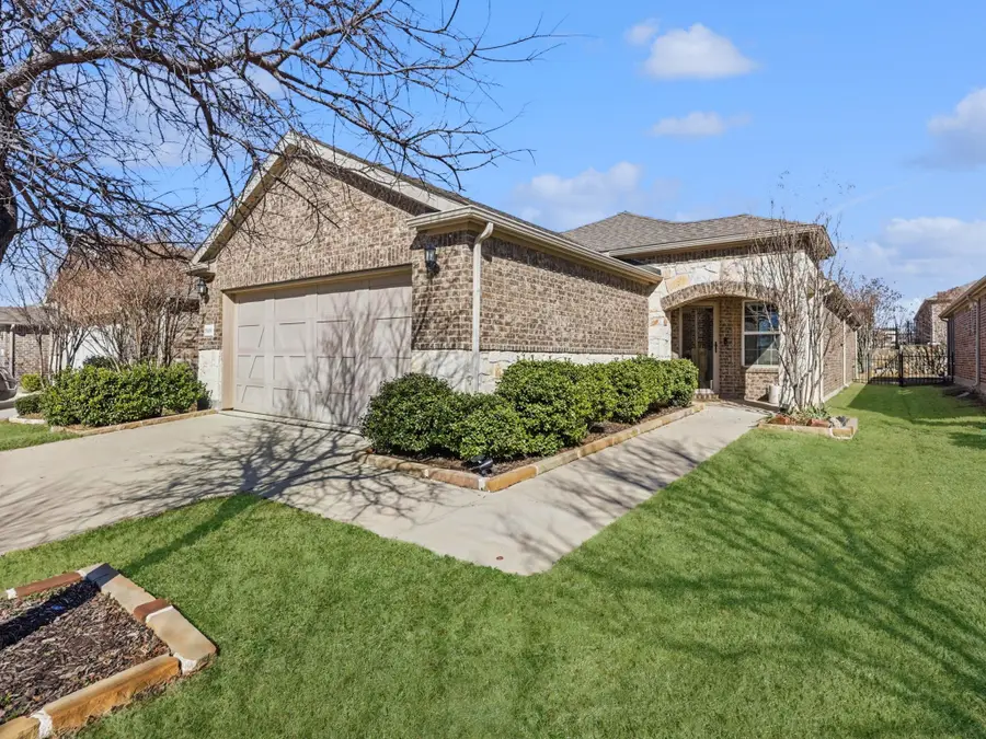 7609 Heritage Drive, Aubrey, TX 76227 - #2