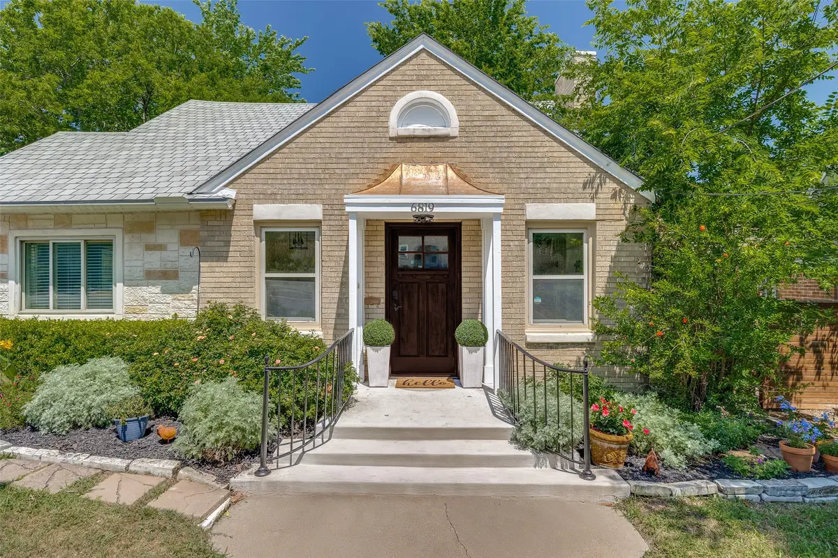 6819 Santa Fe Avenue, Dallas, TX 75223 - #1