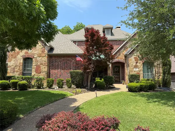 2112 Surrey Lane, McKinney, TX 75072